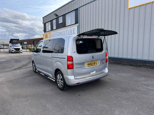 2019 Peugeot Traveller 2.0 BlueHDi Allure Standard MPV EAT8 MWB Euro 6 (s/s) 5dr