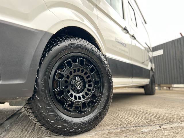 2020 Volkswagen Crafter 2.0 HOLESHOT MOTORHOMES RACE VAN COMPACT