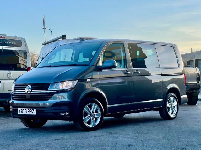 2023 Volkswagen Transporter 2.0 TDI 150 Highline Kombi Van