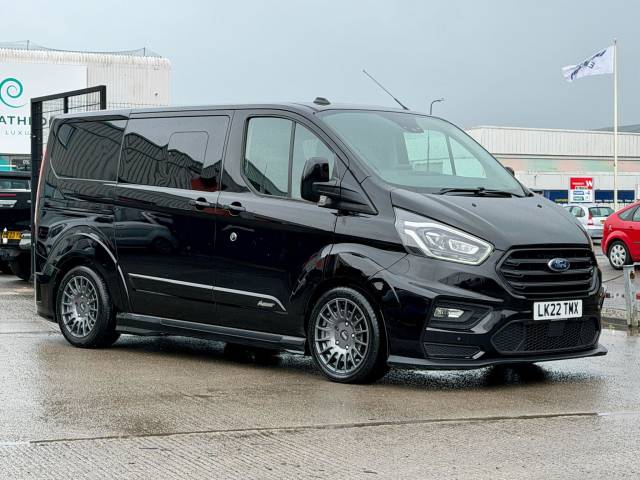 Ford Transit Custom 2.0 EcoBlue 185ps Low Roof D/Cab Limited Van Panel Van Diesel BLACK