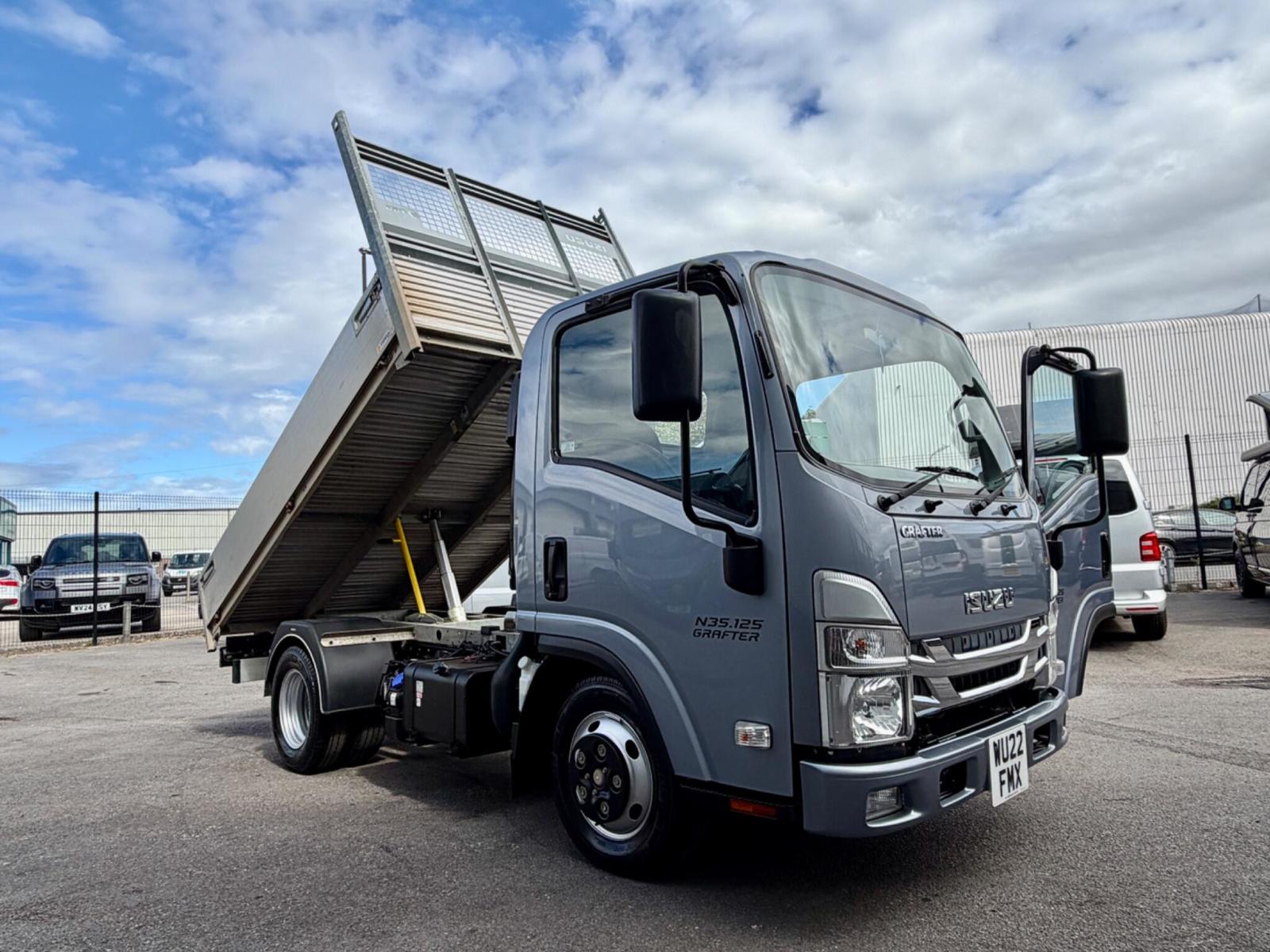 2022 Isuzu Grafter