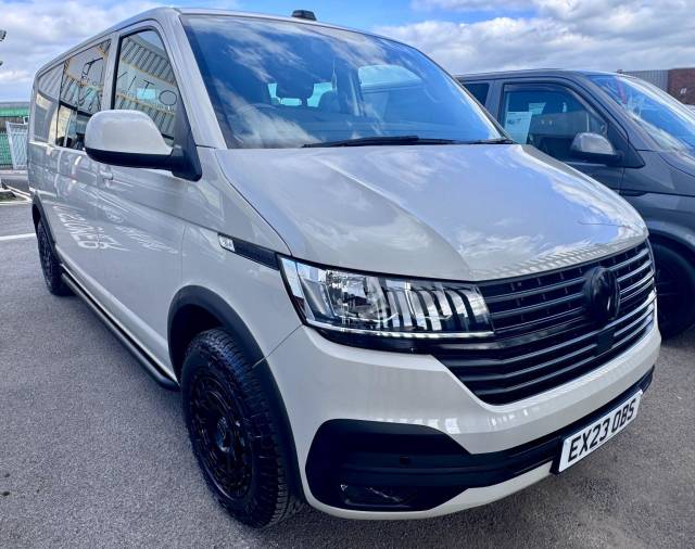 Volkswagen Transporter 2.0 TDI 150 Highline Kombi Van DSG Van With Side Windows Diesel GREY
