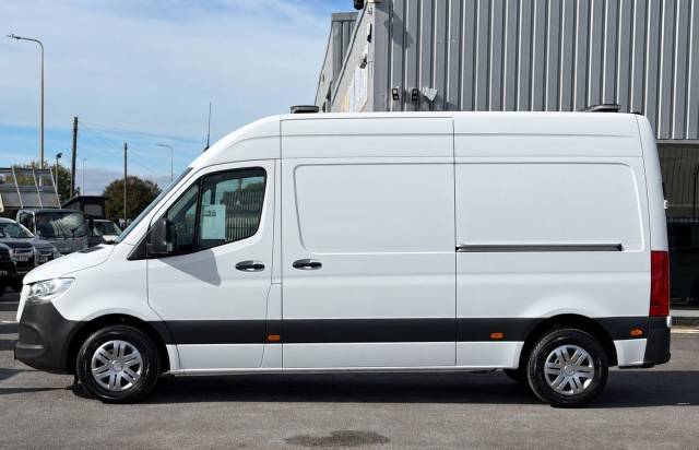 2021 Mercedes-Benz Sprinter 2.1 3.5t H1 Premium Van