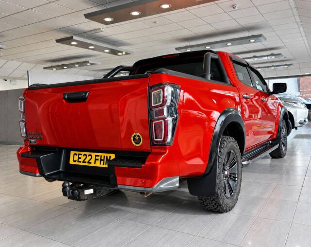 2022 Isuzu D-max 1.9 V-Cross Double Cab 4x4 Auto