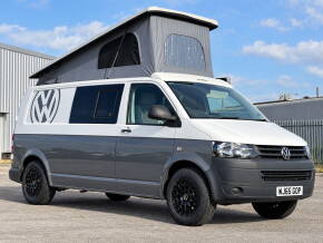 VOLKSWAGEN TRANSPORTER at Zoom Automotive Weston-Super-Mare